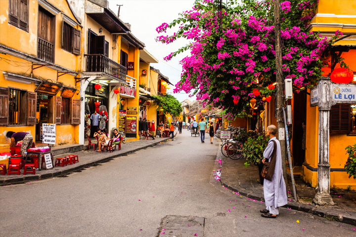 North and central Vietnam tour Hoi An town