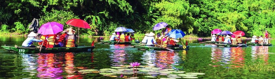 Perfume pagoda tour hanoi vietnam