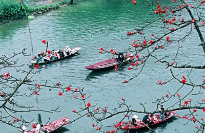 Vietnam perfume pagoda tour