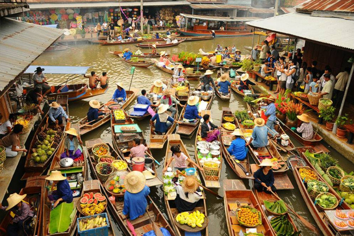 Mekong delta 1 day Cai Be floating market