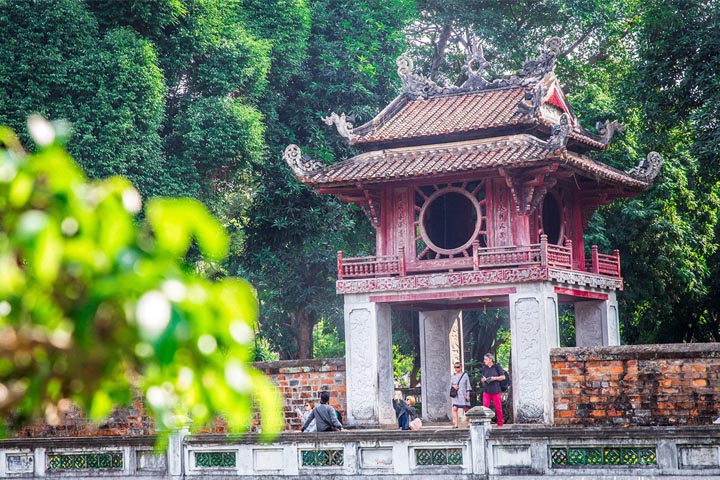 Entrance gate of the temple of literature