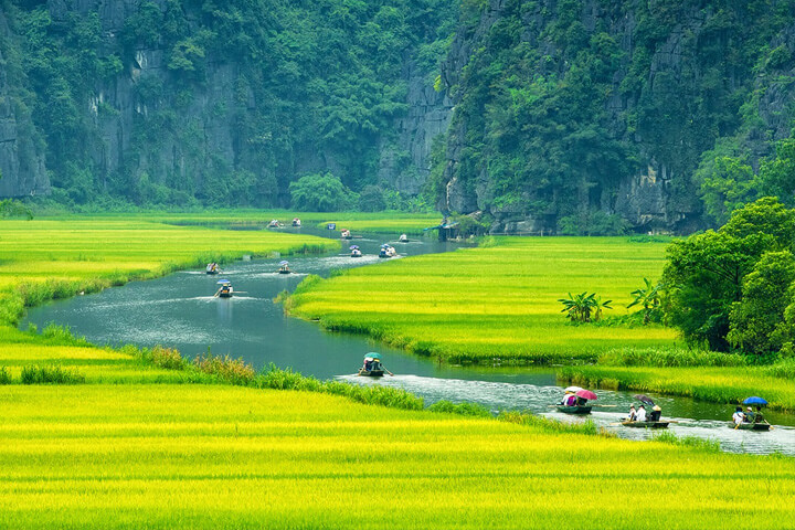 Tam Coc boat trip