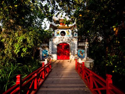 ngoc son temple