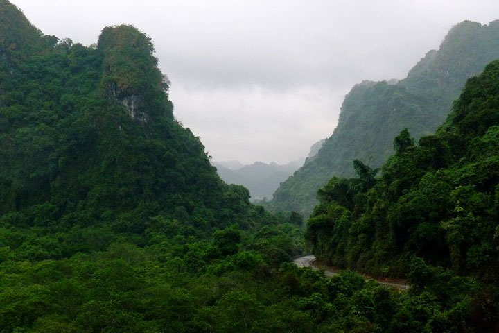 View from on the way of trekking Cat Ba island