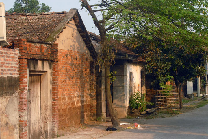 Duong Lam village