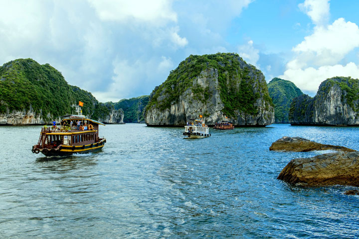 Lan Ha bay cruise