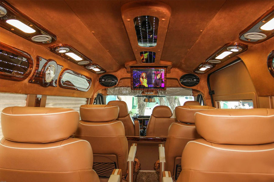 Hanoi - Halong Bay Limousine Van interior